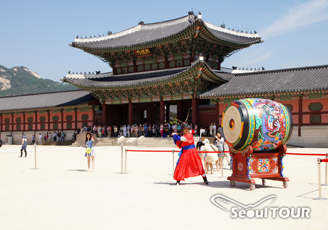 gyeongbok_guards_tour09